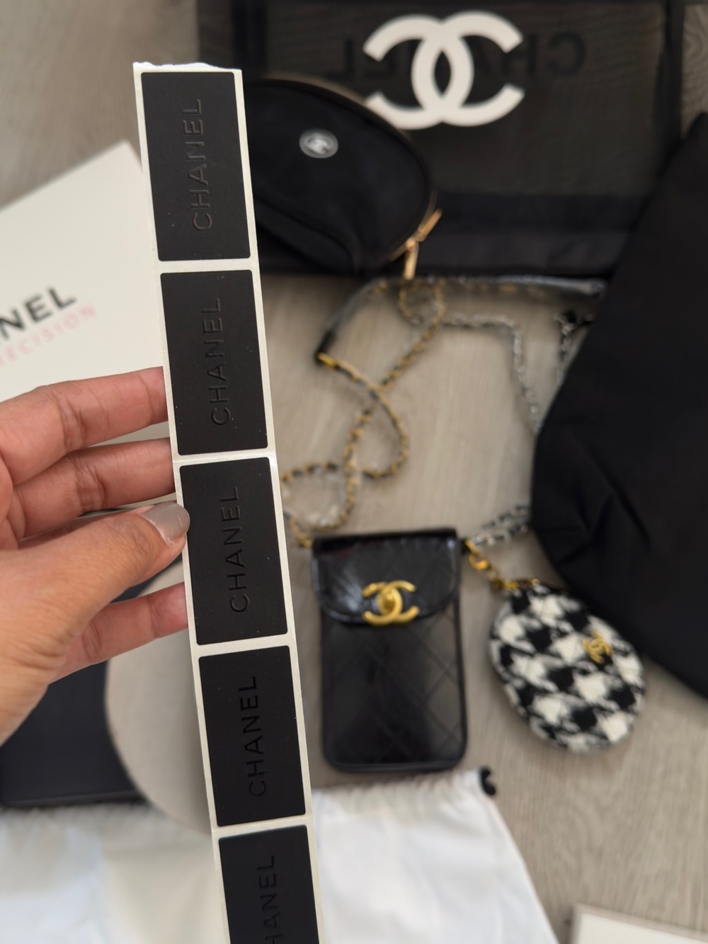 CHANEL Black Logo Tote and Accessory Set with Gold Chain Details - Picture 4 of 16